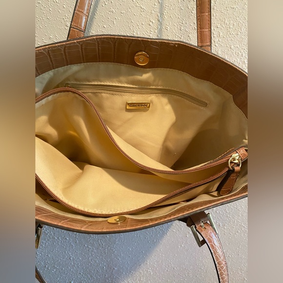Giani Bernini Croc Embossed Tote - Picture 7 of 11